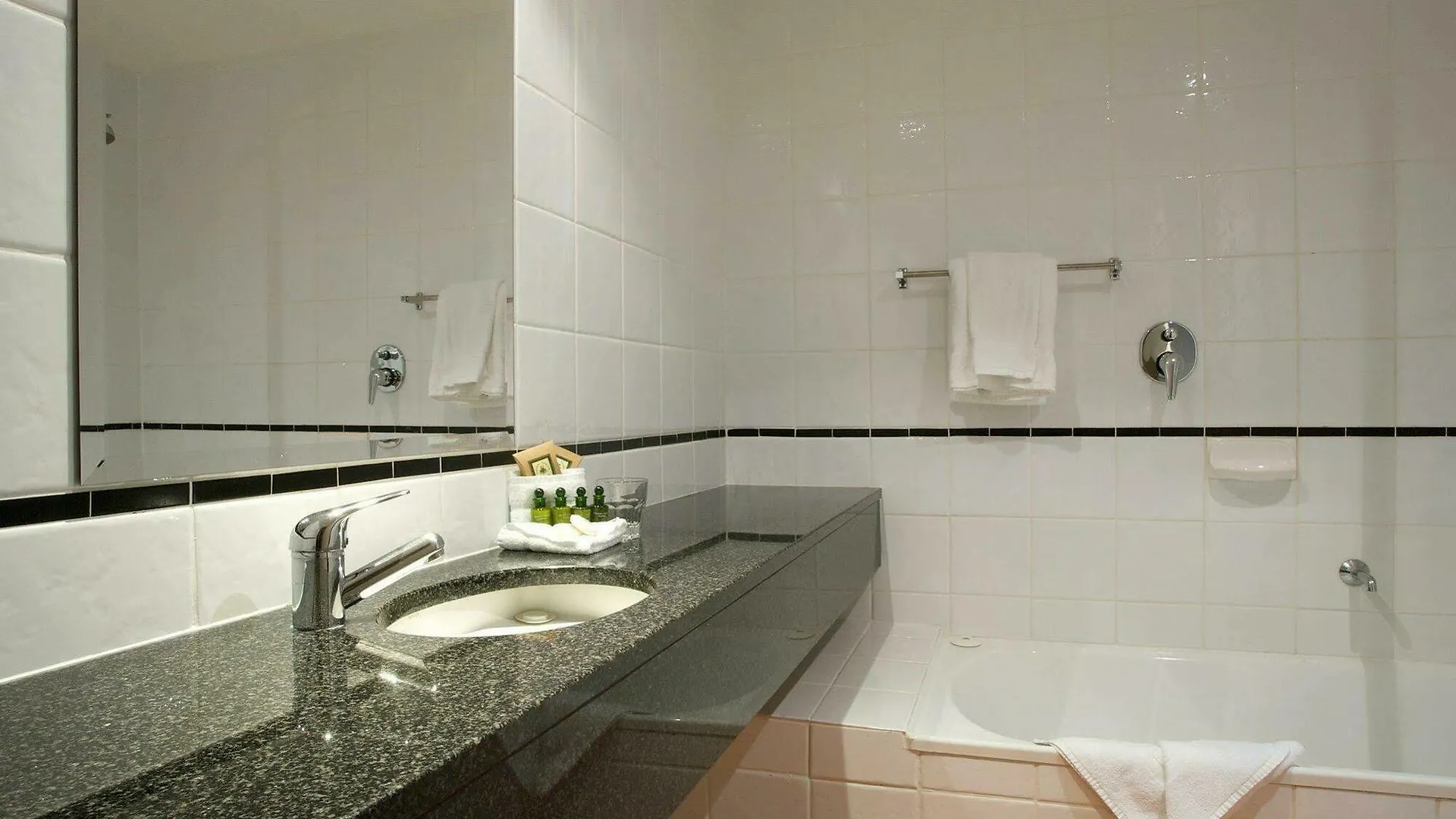 Apartment The York Canberra